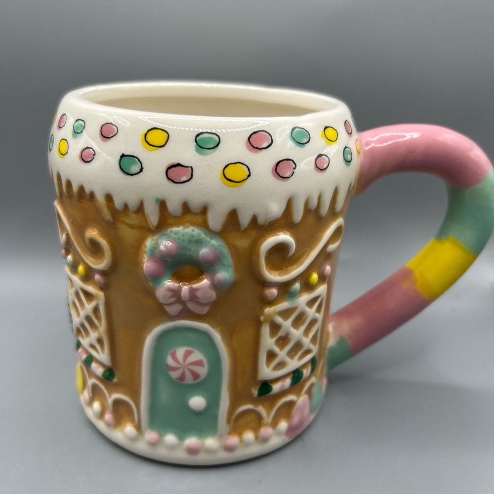 TRANSPAC Pastel Gingerbread House Ceramic Mug Sugar Christmas Decor NEW